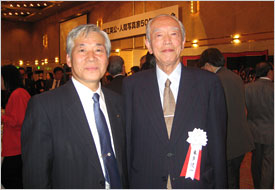 �׍]�p���E�l�Ԏʐ^�܏\�N���j����ɏo��